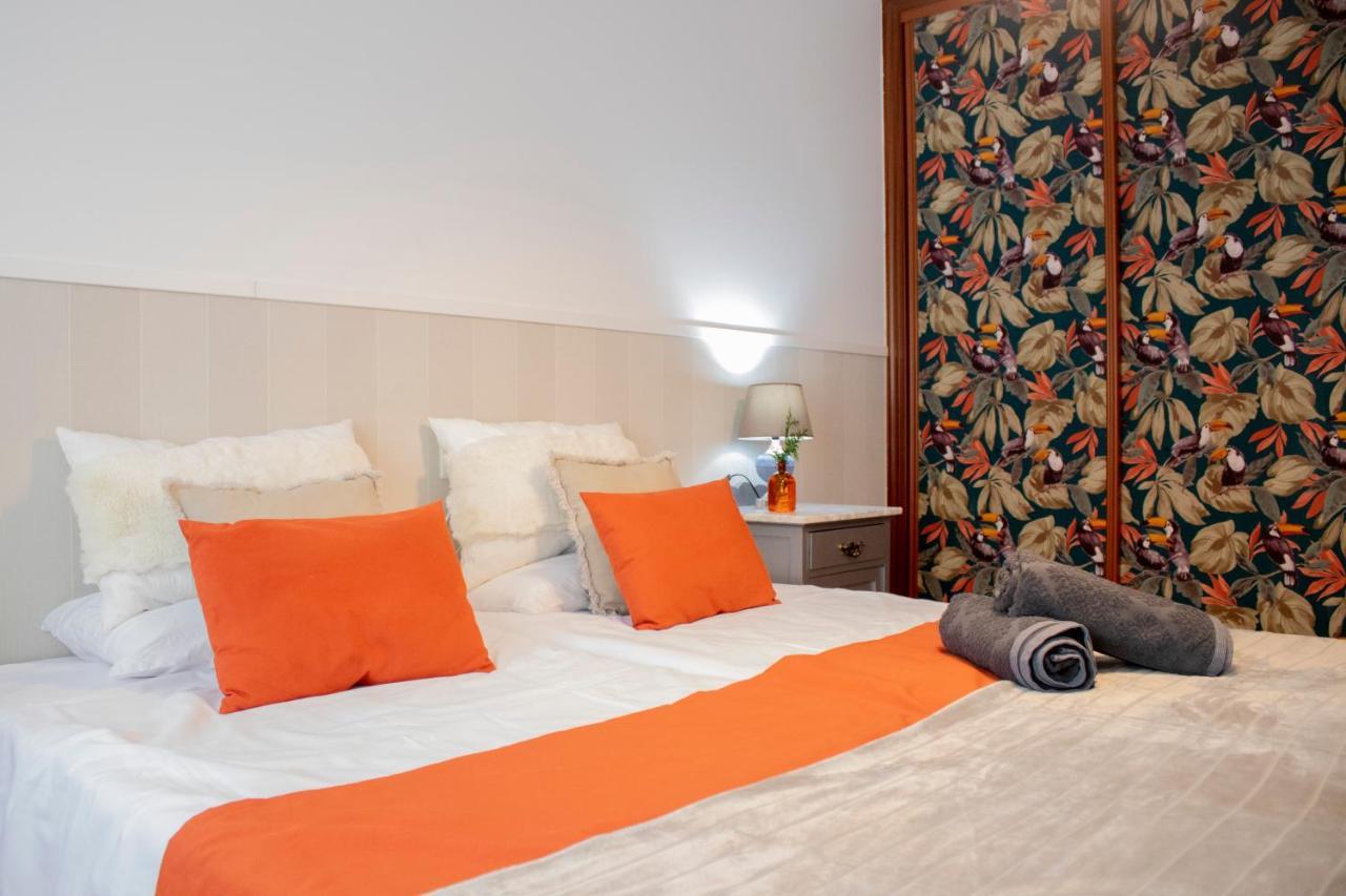 Luxury Singular Apartamento 4 Dormitorios Santiago de Compostela Bagian luar foto