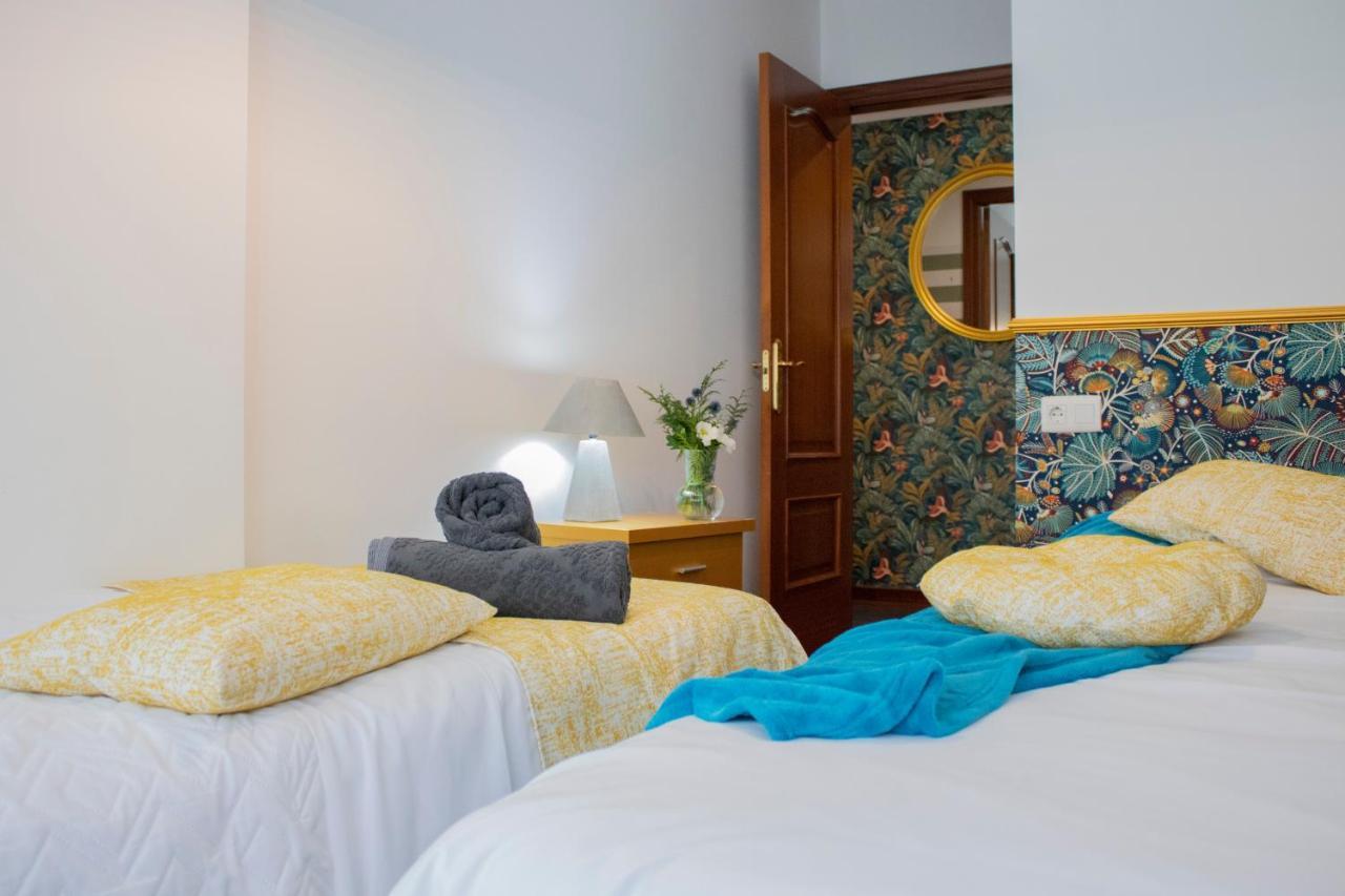 Luxury Singular Apartamento 4 Dormitorios Santiago de Compostela Bagian luar foto